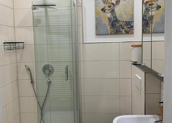 Alpenblick - Zentralgelegene 2-zimmer-wohnung Lejlighed